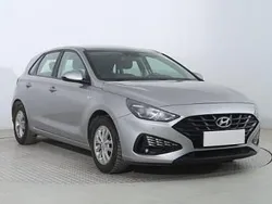 Szary Używany 2021 Hyundai i30 Hatchback | 49 499 zł (Uczciwa cena)
