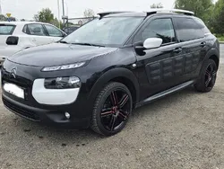 Czarny Używany 2016 Citroën C4 Cactus Hatchback | 32 400 zł (Dobra cena)