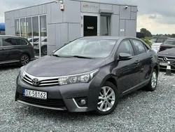 Grafitowy (metalik) Używany 2014 Toyota Corolla Sedan/Limuzyna | 46 900 zł (Uczciwa cena)