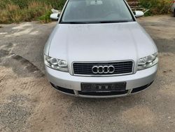 Srebrny Używany 2004 Audi A4 Kombi | 8900 zł (Uczciwa cena)