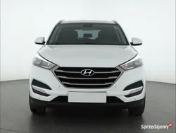 Biały Używany 2016 Hyundai Tucson SUV | 57 499 zł (Uczciwa cena)