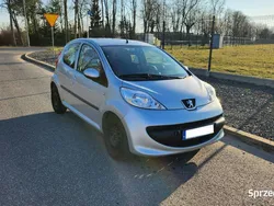 Srebrny Używany 2007 Peugeot 107 Hatchback | 6900 zł (Uczciwa cena)