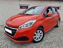 Inny kolor Używany 2015 Peugeot 208 Hatchback | 27 200 zł (Uczciwa cena)