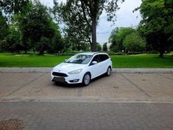 Biały (metalik) Używany 2017 Ford Focus Kombi | 26 900 zł (Super Cena)