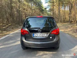 Grafitowy Używany 2011 Opel Meriva Minivan | 16 900 zł (Uczciwa cena)