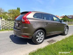 Beżowy Używany 2015 Volvo XC60 SUV | 61 500 zł (Dobra cena)