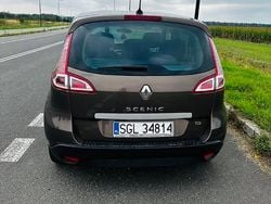 Używany 2010 Renault Scénic III Minivan | 23 500 zł