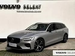 Srebrny Używany 2024 Volvo V60 Kombi | 179 900 zł (Dość drogi)