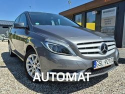Szary (metalik) Używany 2013 Mercedes B180 Minivan | 44 900 zł (Uczciwa cena)