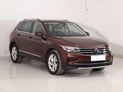 Brązowy Używany 2021 VW Tiguan SUV | 107 999 zł (Dość drogi)