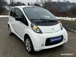 Biały Używany 2011 Citroën C-zero Hatchback | 28 900 zł