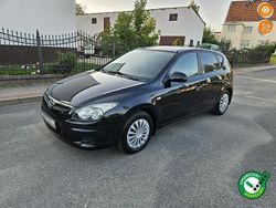 Czarny Używany 2009 Hyundai i30 Hatchback | 16 999 zł (Uczciwa cena)