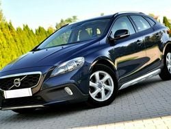 Niebieski ciemny (metalik, perła) Używany 2013 Volvo V40 CC Kombi | 34 900 zł