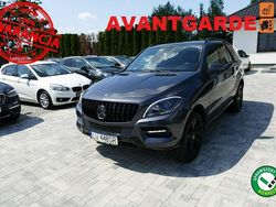 Grafitowy (metalik) Używany 2012 Mercedes ML350 SUV | 69 900 zł