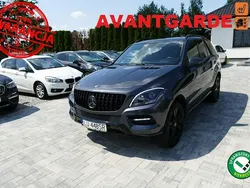 Grafitowy (metalik) Używany 2012 Mercedes ML350 SUV | 69 900 zł