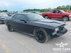 Czarny (metalik) Używany 2017 Dodge Challenger SXT Coupe | 39 100 zł