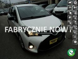 Biały Używany 2015 Toyota Yaris Hybrid Hatchback | 45 900 zł (Dobra cena)