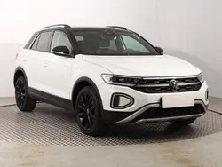 Biały Używany 2022 VW T-Roc SUV | 97 999 zł (Uczciwa cena)