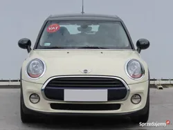 Beżowy Używany 2016 Mini Cooper D Hatchback | 59 000 zł