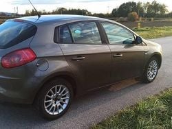 Używany 2009 Fiat Bravo Hatchback | 11 800 zł (Uczciwa cena)