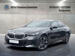 Szary sophisto z brylantowym połyskiem metalizowany Używany 2025 BMW 520 Comfort Edition Sedan/Limuzyna | 259 900 zł (Dobra cena)