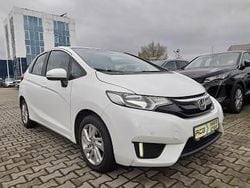 Biały Używany 2016 Honda Jazz Comfort Hatchback | 39 900 zł (Uczciwa cena)