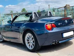 Granatowy Używany 2004 BMW Z4 Kabriolet | 29 900 zł