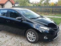 Czarny Używany 2013 Toyota Auris Hatchback | 36 500 zł (Uczciwa cena)