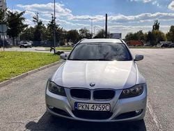 Srebrny Używany 2010 BMW 320 Kombi | 24 500 zł (Dość drogi)