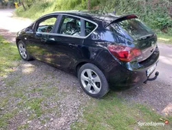 Czarny Używany 2010 Opel Astra Cosmo Hatchback | 22 500 zł (Drogi)