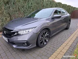 Grafitowy Używany 2020 Honda Civic Sport Sedan/Limuzyna | 76 900 zł (Dość drogi)