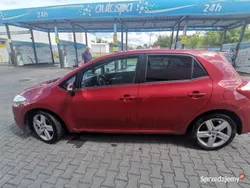 Czerwony Używany 2011 Toyota Auris Hatchback | 17 500 zł (Dobra cena)