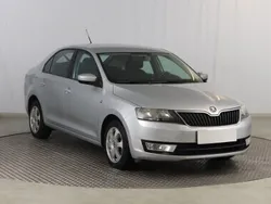 Srebrny Używany 2014 Skoda Rapid Hatchback | 24 999 zł (Uczciwa cena)