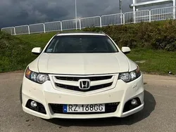 Biały Używany 2008 Honda Accord Executive Kombi | 30 900 zł (Dość drogi)