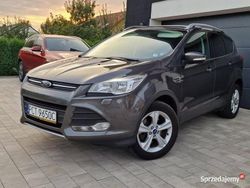 Szary Używany 2014 Ford Kuga SUV | 38 900 zł (Dość drogi)