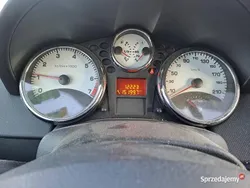 Czerwony Używany 2007 Peugeot 207 Hatchback | 6350 zł (Uczciwa cena)