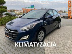 Granatowy Używany 2017 Hyundai i30 Hatchback | 38 900 zł (Uczciwa cena)