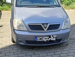 Szary Używany 2005 Opel Meriva Minivan | 6500 zł