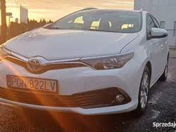 Używany 2015 Toyota Auris | 39 900 zł (Dość drogi)