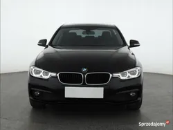 Czarny Używany 2017 BMW 318 Sedan/Limuzyna | 60 999 zł (Super Cena)