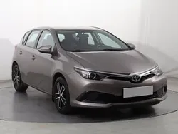Szary Używany 2015 Toyota Auris Hatchback | 42 499 zł (Dość drogi)