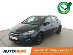 Zielony Używany 2015 Opel Astra Hatchback | 28 300 zł (Dobra cena)