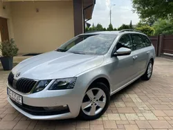 Srebrny Używany 2019 Skoda Octavia Kombi | 53 900 zł (Dobra cena)