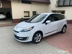 Biały Używany 2012 Renault Grand Scénic III Minivan | 23 900 zł (Dobra cena)