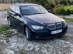 Czarny Używany 2005 BMW 320 Kombi | 10 500 zł (Uczciwa cena)