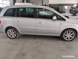 Używany 2010 Opel Zafira Minivan | 19 000 zł (Dość drogi)