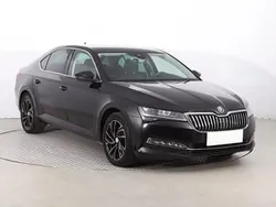 Czarny Używany 2021 Skoda Superb Hatchback | 86 999 zł (Uczciwa cena)