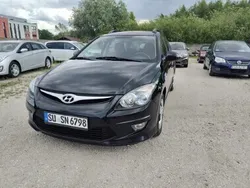 Czarny Używany 2011 Hyundai i30 Kombi | 12 900 zł (Dobra cena)