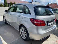 Mercedes B180
