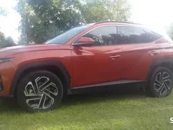 Pomarańczowy Używany 2024 Hyundai Tucson SUV | 165 000 zł (Drogi)